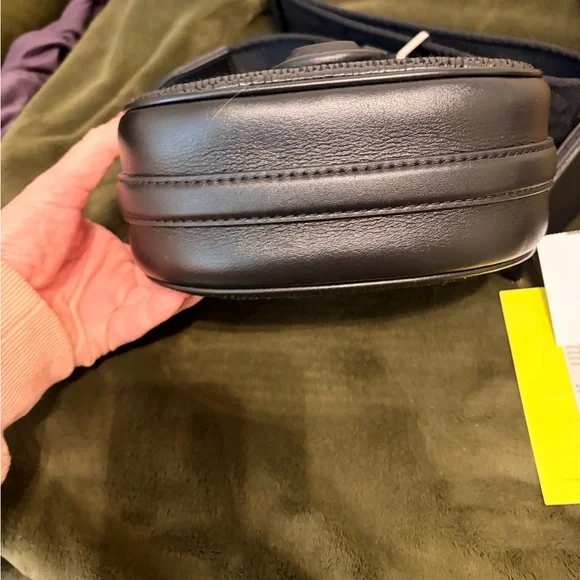 Marc Jacobs Black Raffia Crossbody Saddle Bag NWT - Picture 5 of 13